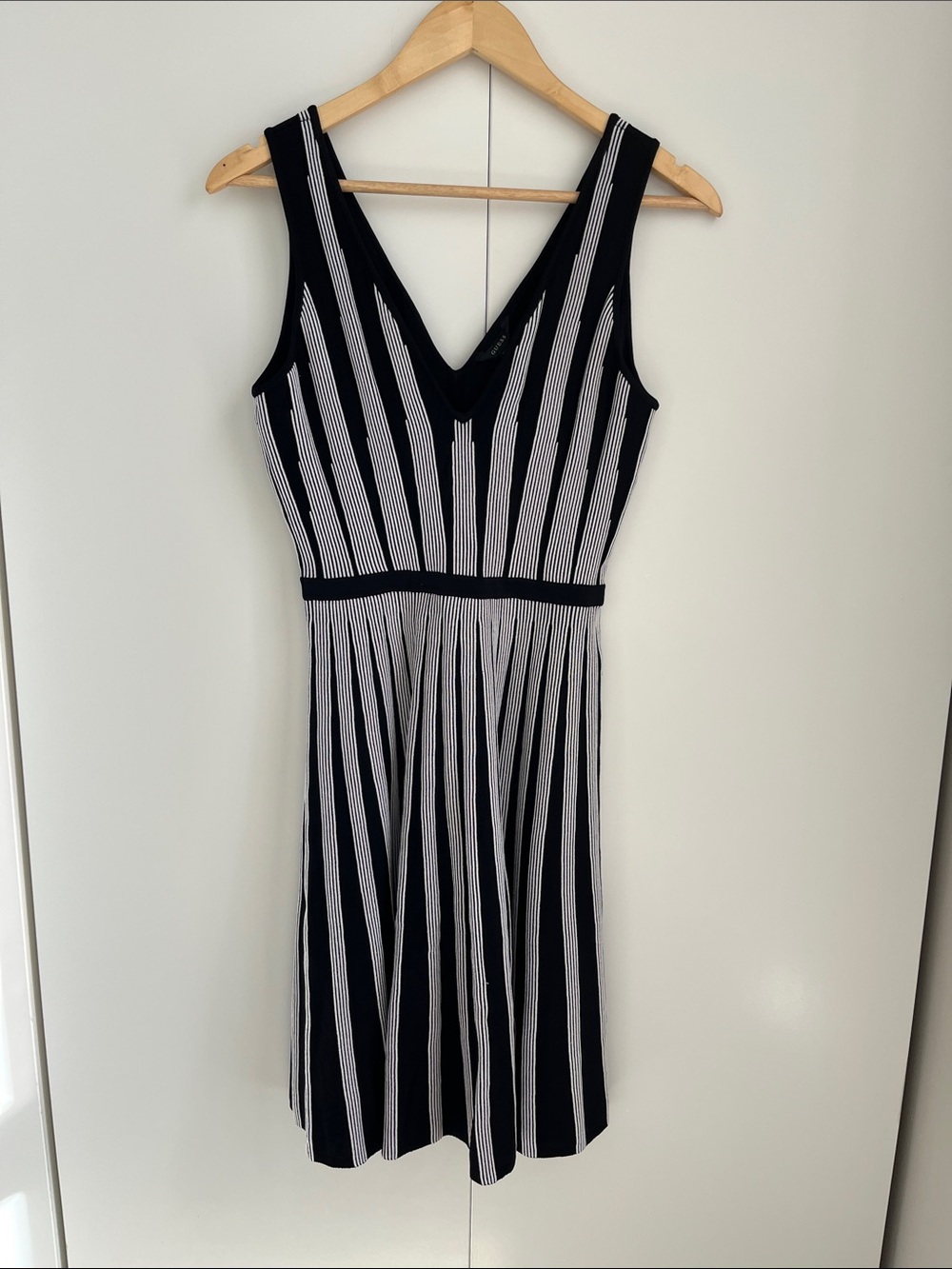 Guess Black & White Striped V-Neck Midi Dress